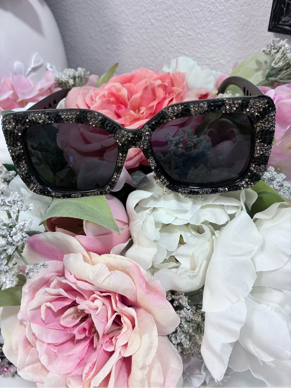 NWOT 2 pairs Black Crystal Embellished Women's Sunglasses - Fashion Accessory - Picture 4 of 5